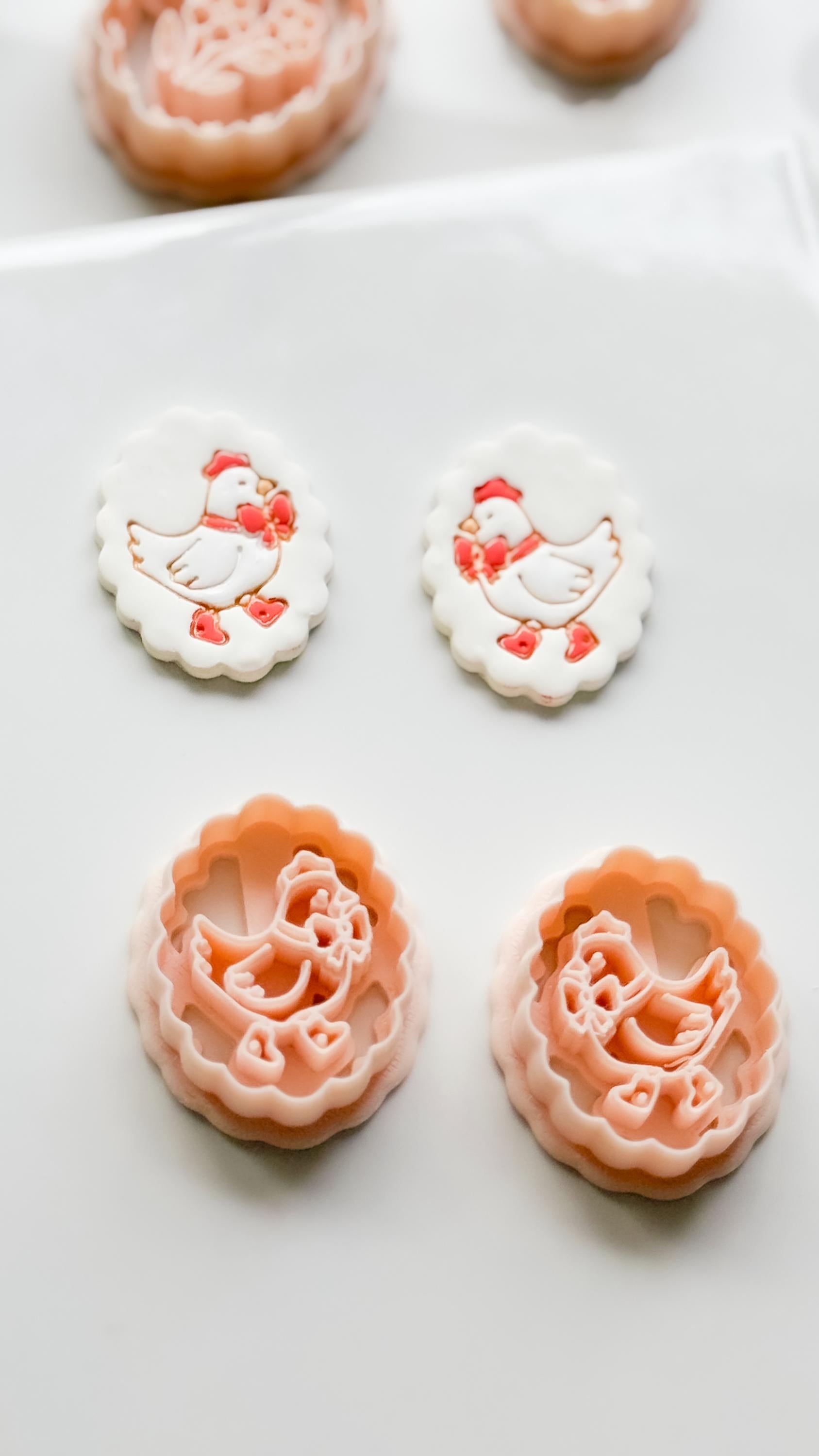 Cutey Chick Cutter: Oval Chicken Earring Shape for Polymer Clay