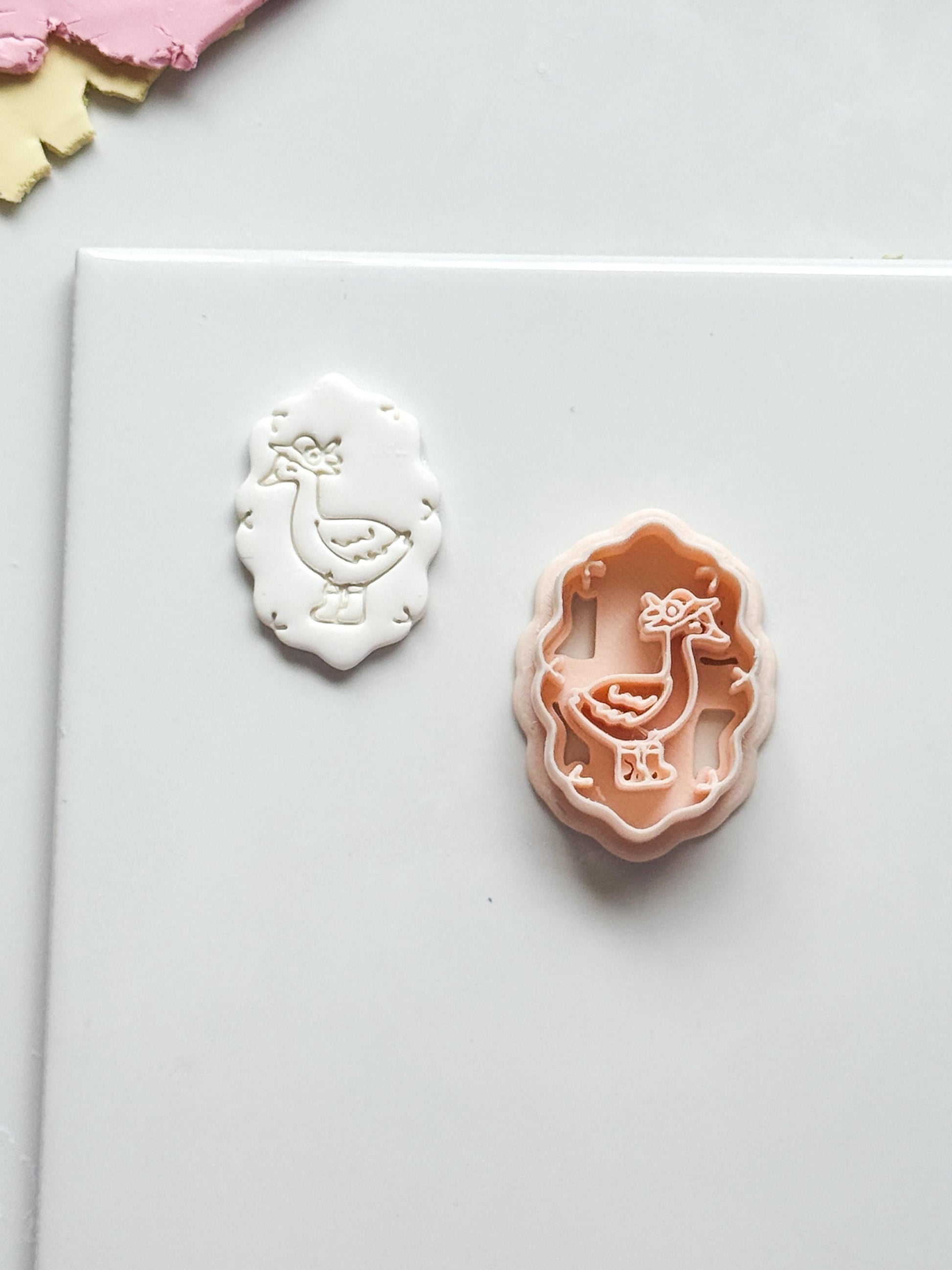 Elio Goose Frame Cutter: Farm Bird with Boots for Polymer Clay