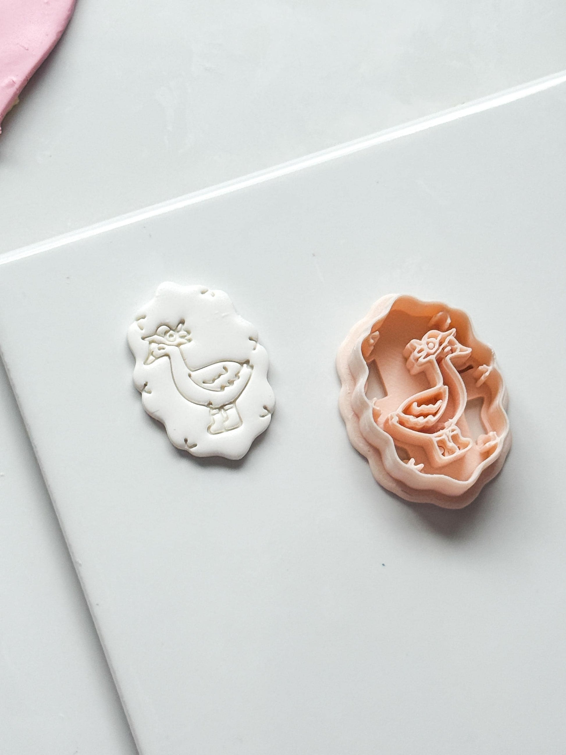 Elio Goose Frame Cutter: Farm Bird with Boots for Polymer Clay