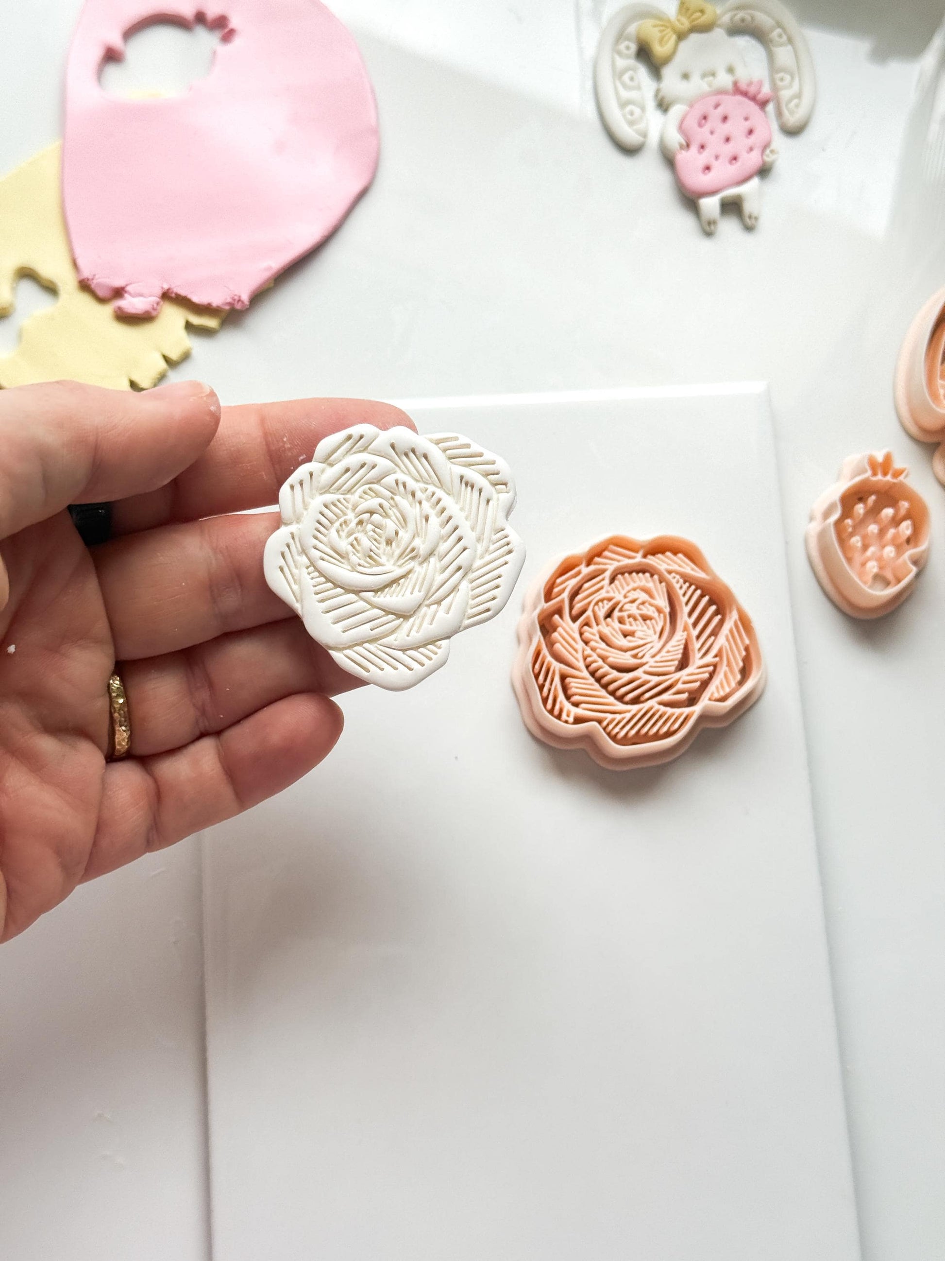 Sketch Rose Cutter: Detailed Flower Shape for Polymer Clay