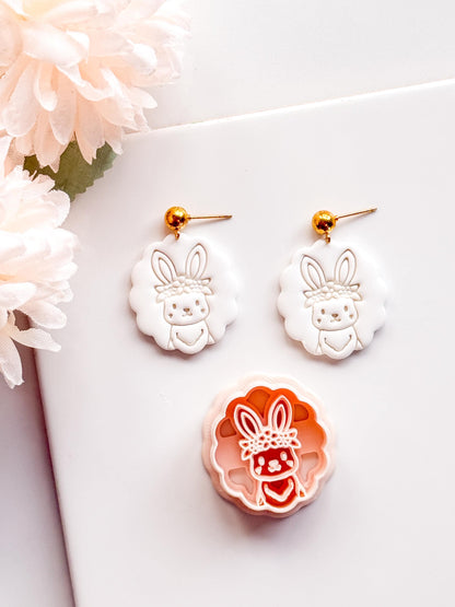 Daisy Bunny Polymer Clay Cutter: Scalloped Edge Floral Rabbit