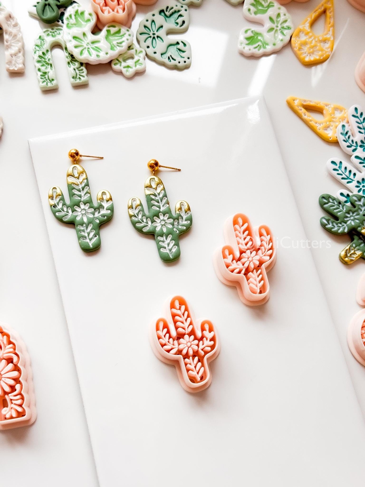 Desert Azulejo Clay Cutter: Saguaro Cactus Floral for Polymer Clay