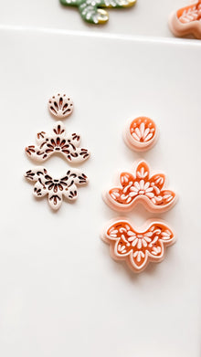 Talavera Cruz Clay Cutter: Floral Fan Shape for Polymer Clay