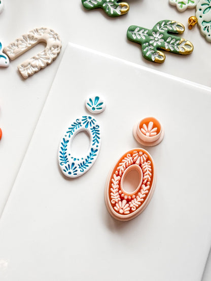 Jardín Oval Clay Cutter: Ornate Floral for Polymer Clay