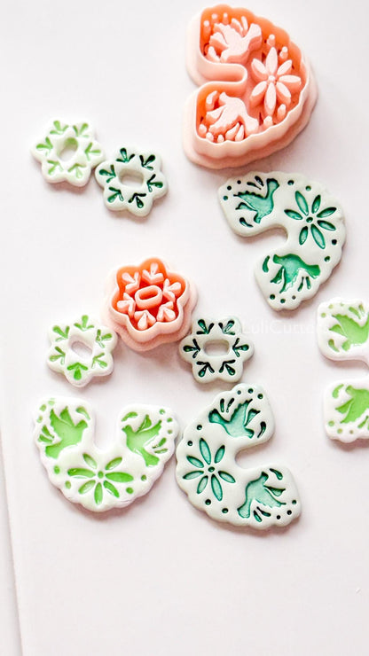 Azulejo Paloma Clay Cutter: Bird and Floral Arch Shape for Polymer Clay