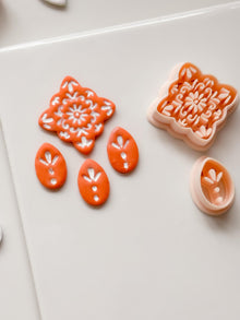 Cruz Talavera Clay Cutter: Quatrefoil Floral Shape for Polymer Clay