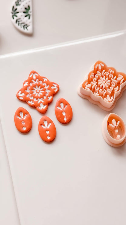 Cruz Talavera Clay Cutter: Quatrefoil Floral Shape for Polymer Clay