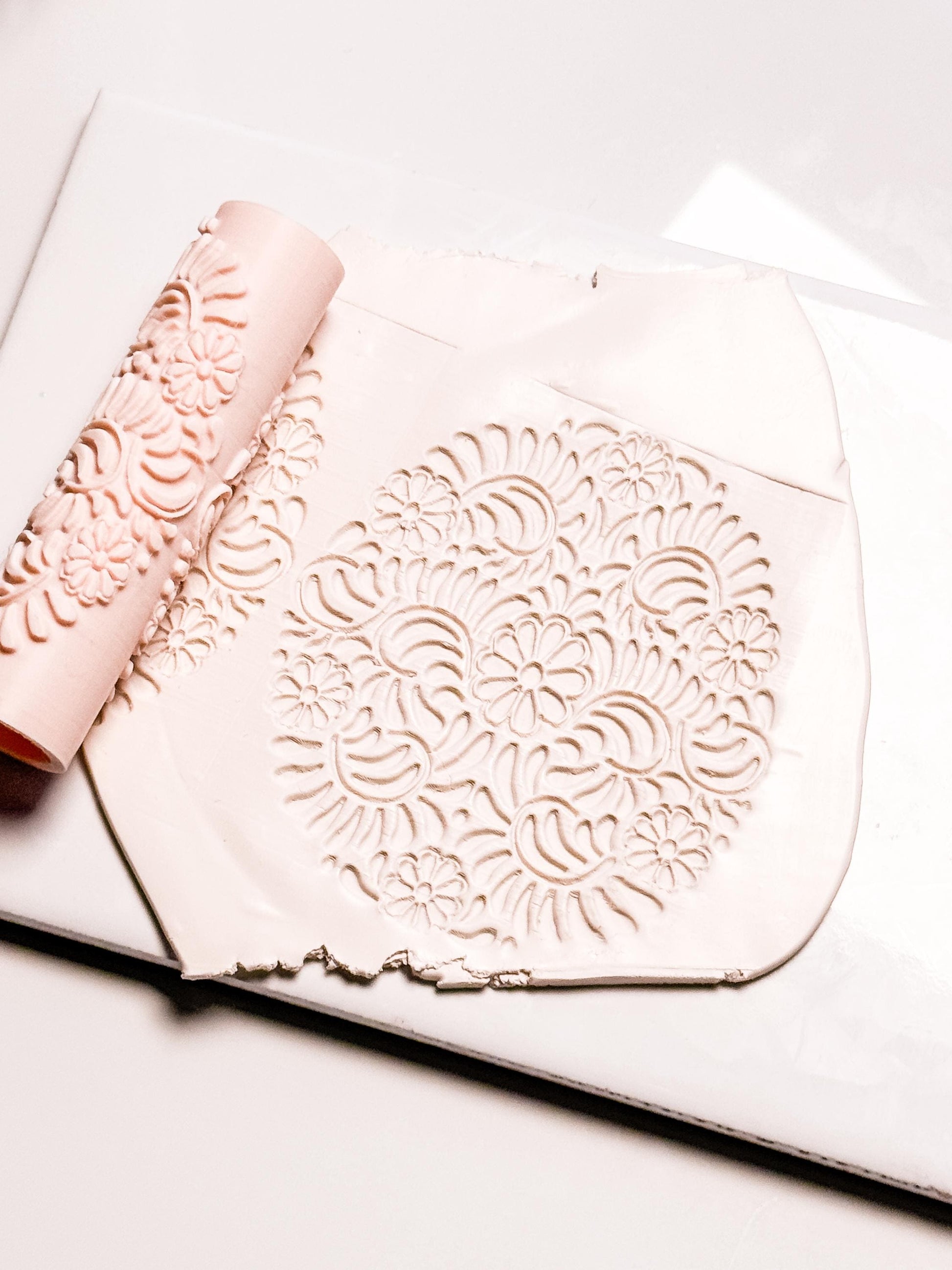 Talavera Tula Roller: Floral Texture Pin for Polymer Clay