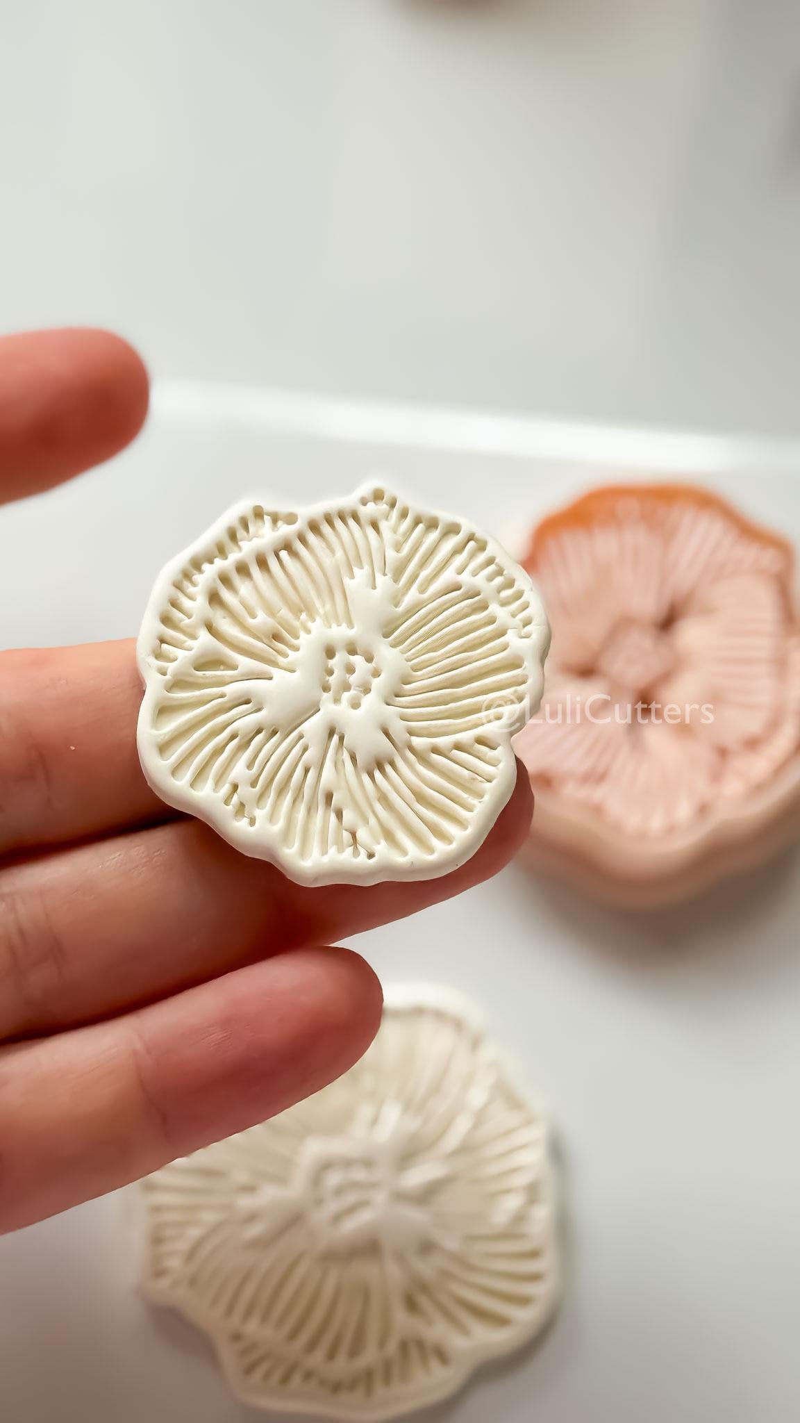 Bloom Dot Clay Cutter for Polymer Clay Earrings