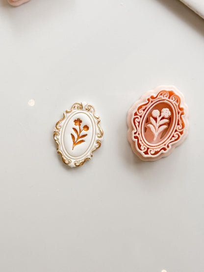 Auri Floral Oval Frame Cutter - Embossed Botanical Filigree