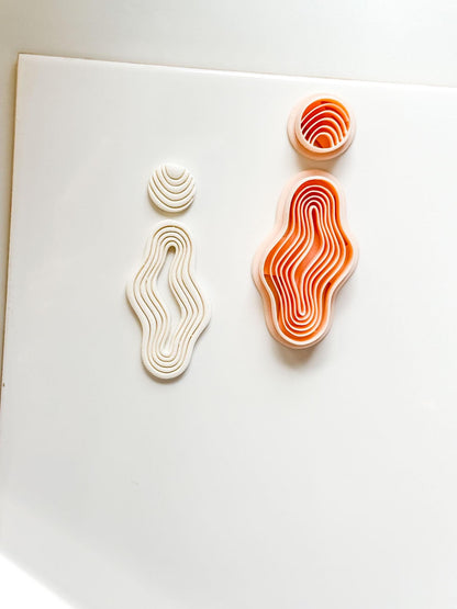 Lira Ripple Cutter: Organic Wavy Earring Shape for Polymer Clay