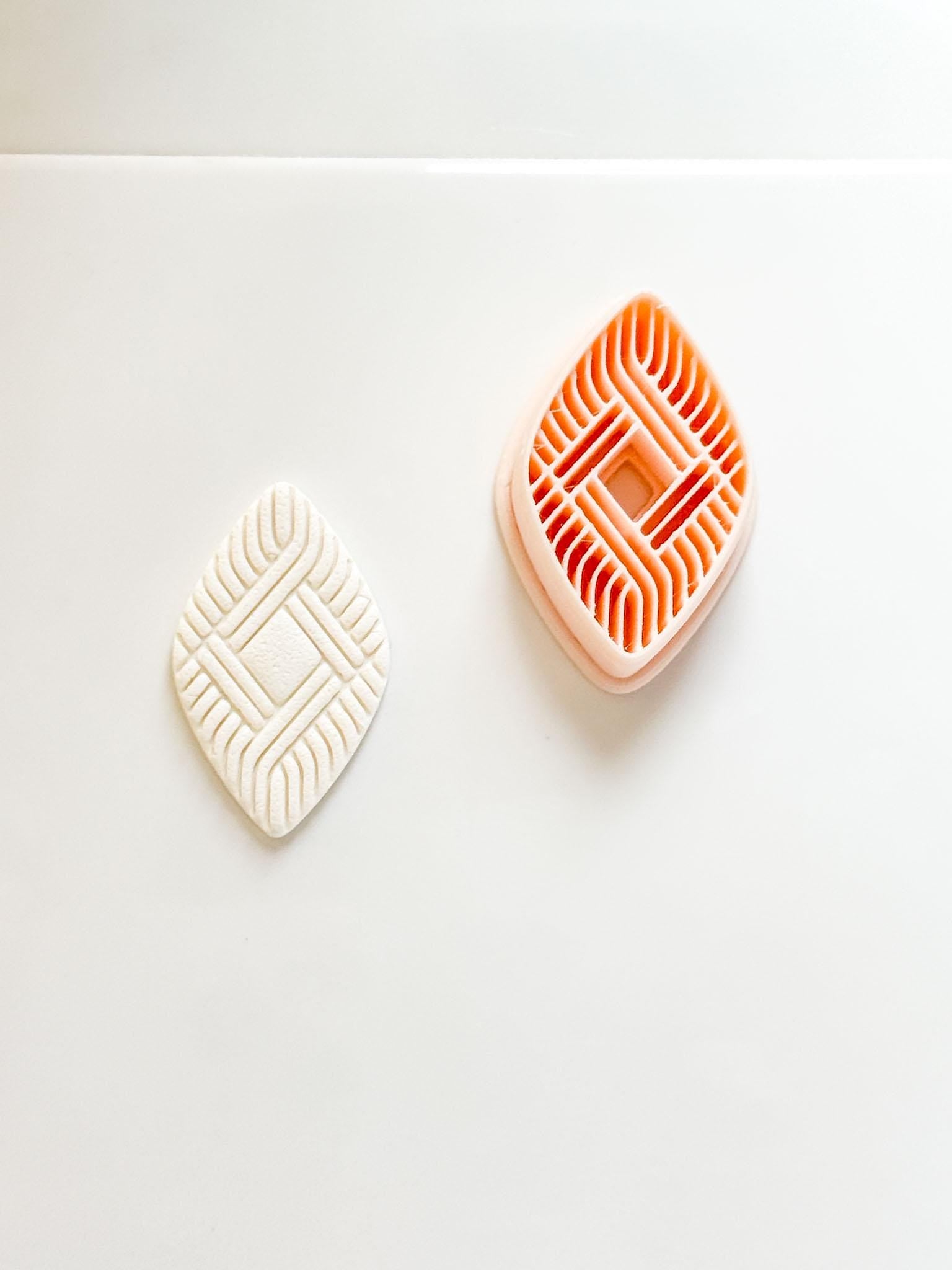 Eris Diamond Weave Cutter: Geometric Polymer Clay Jewelry Tool