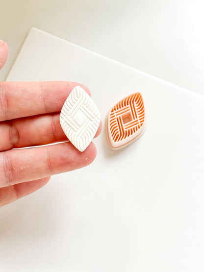 Eris Diamond Weave Cutter: Geometric Polymer Clay Jewelry Tool