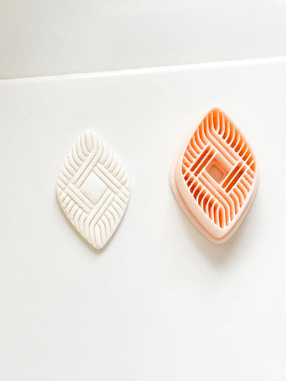 Eris Diamond Weave Cutter: Geometric Polymer Clay Jewelry Tool