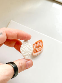 Eris Diamond Weave Cutter: Geometric Polymer Clay Jewelry Tool