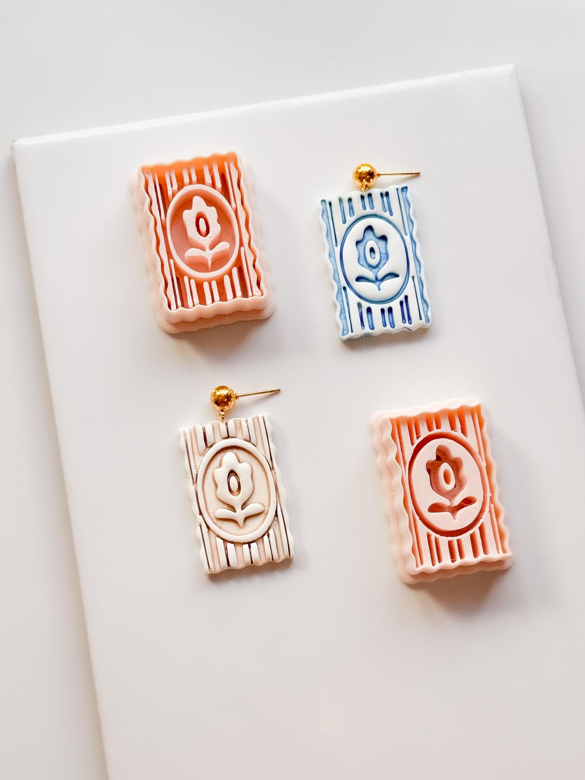 Kiri Stripe Frame Cutter: Scalloped Rectangle Emboss Tool for Polymer Clay