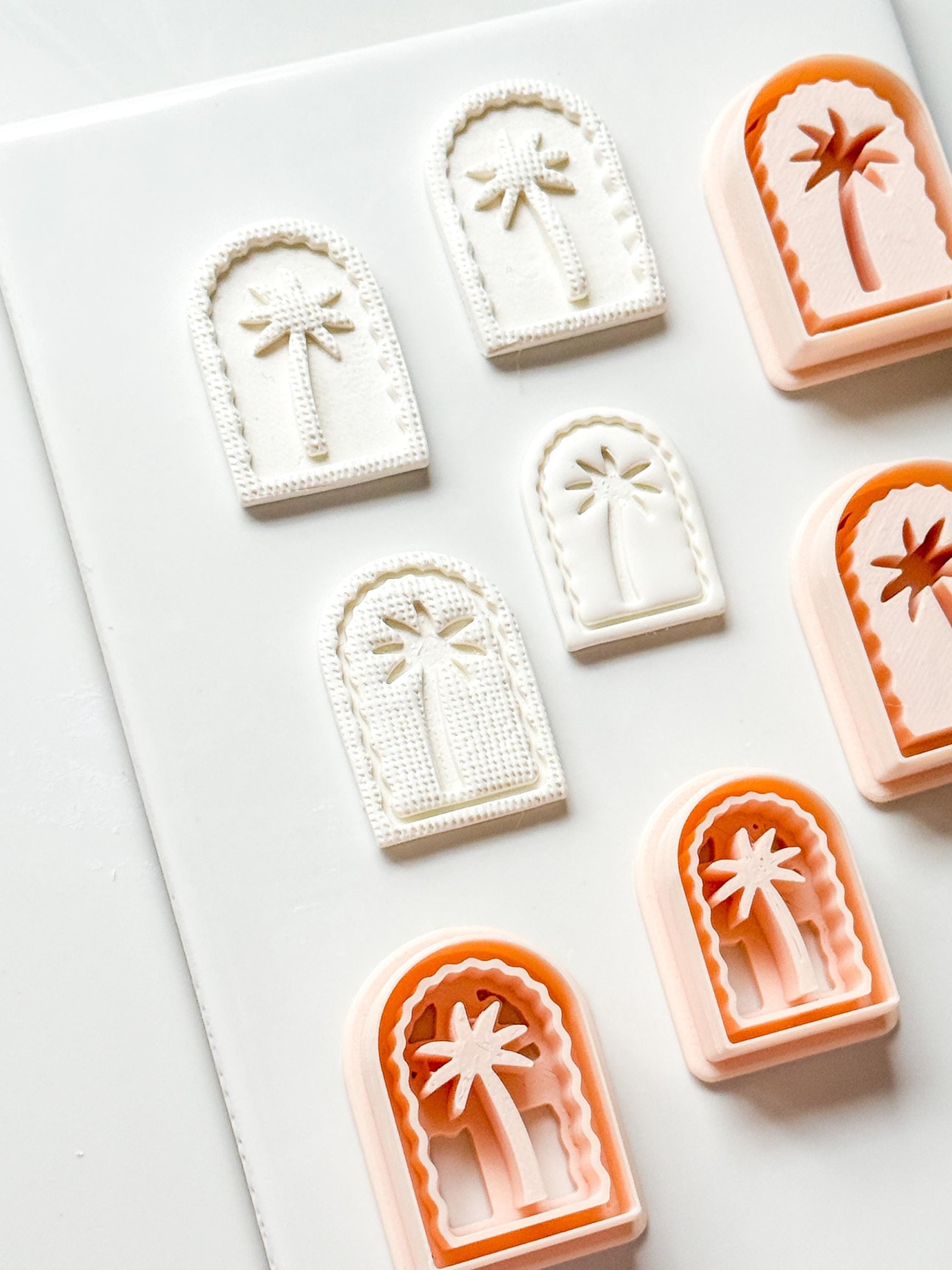 Palm Time Cutter: Deboss & Imprint Tropical Tree Shape for Polymer Clay
