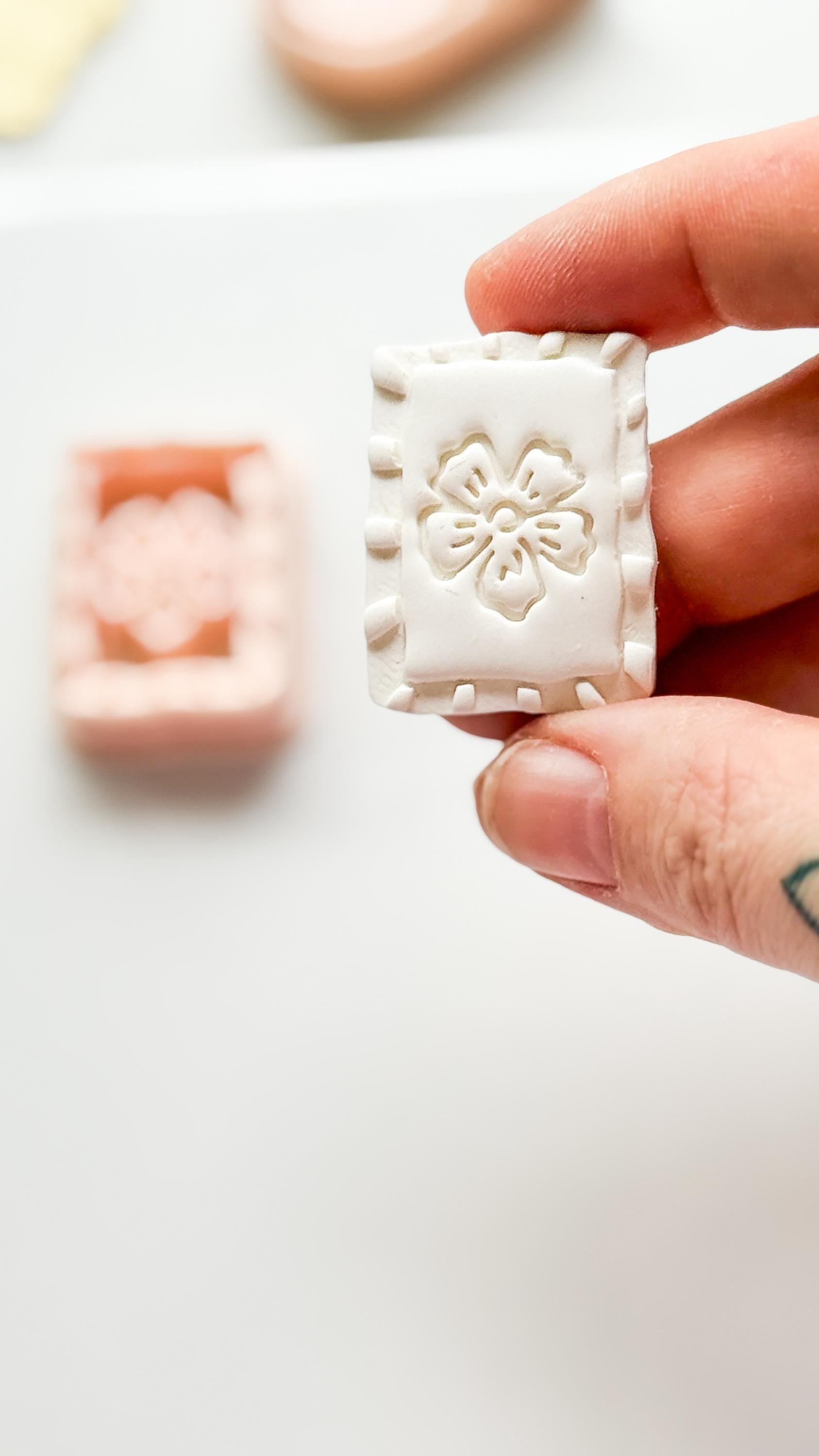 Sari Stripe Frame Cutter: Rectangular Floral Shape for Polymer Clay