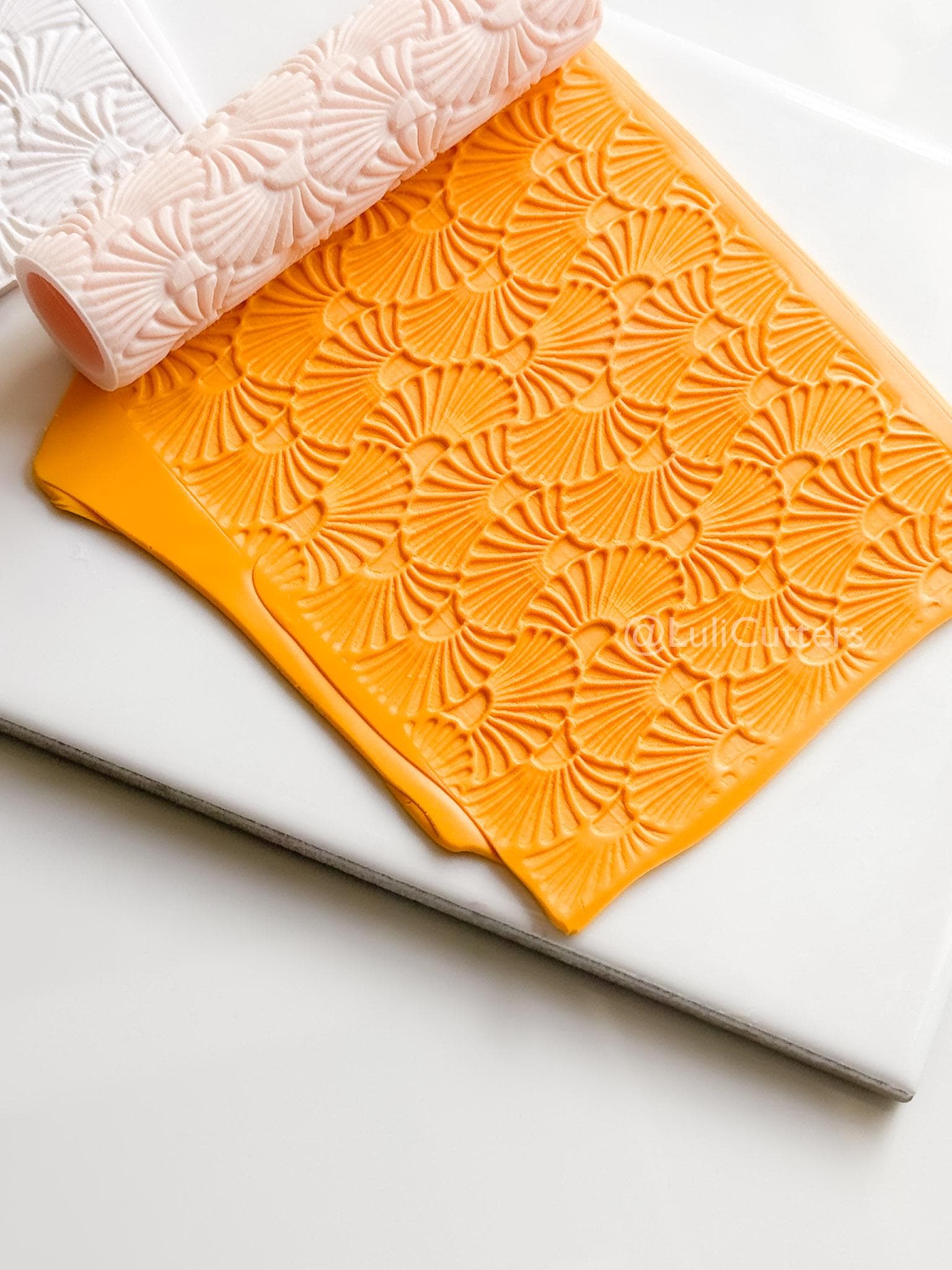 Talavera Rollers: Emboss & Deboss Floral Fan Texture for Polymer Clay