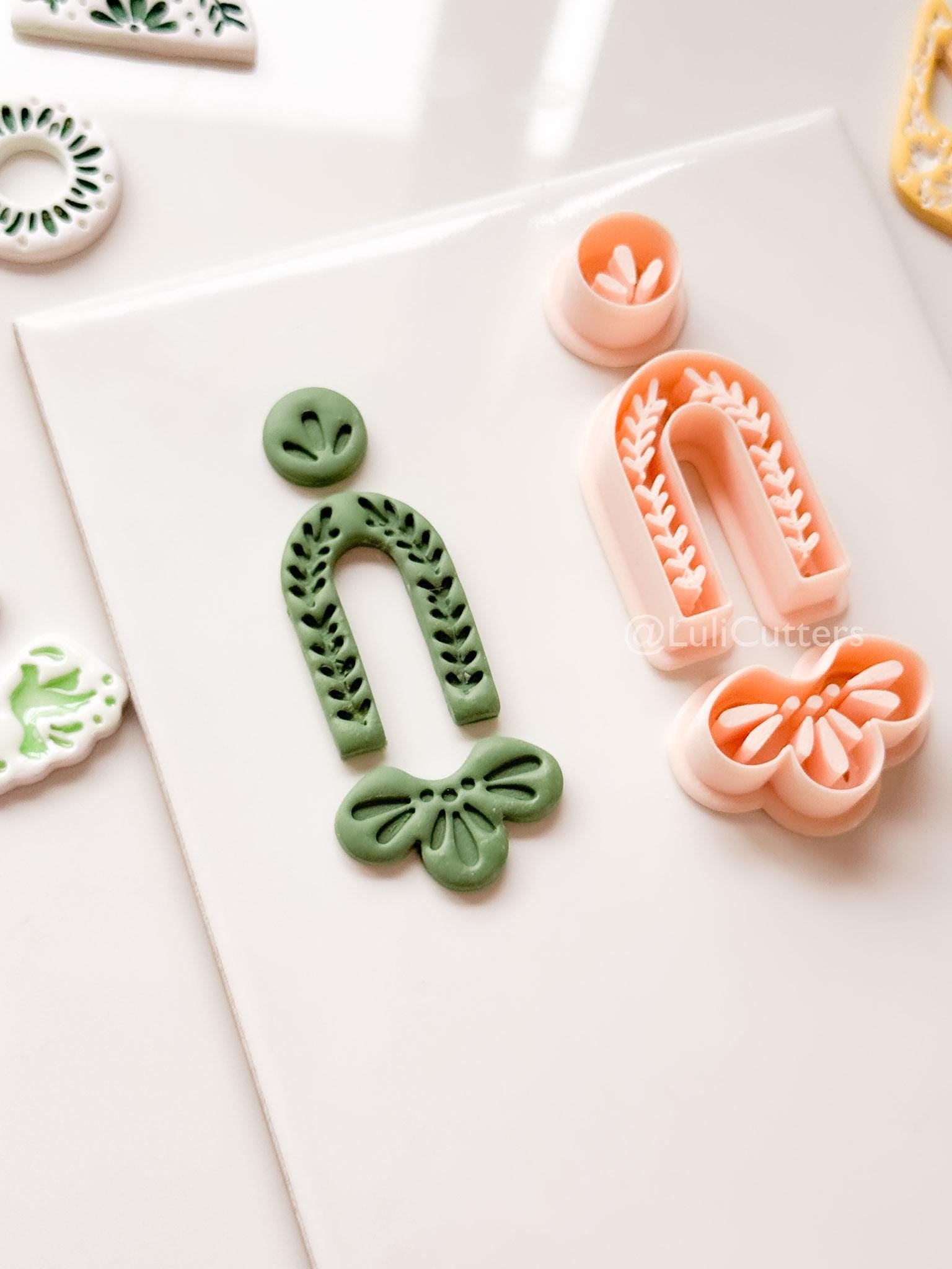 Arco Laurel Clay Cutter: Arch Shape for Polymer Clay