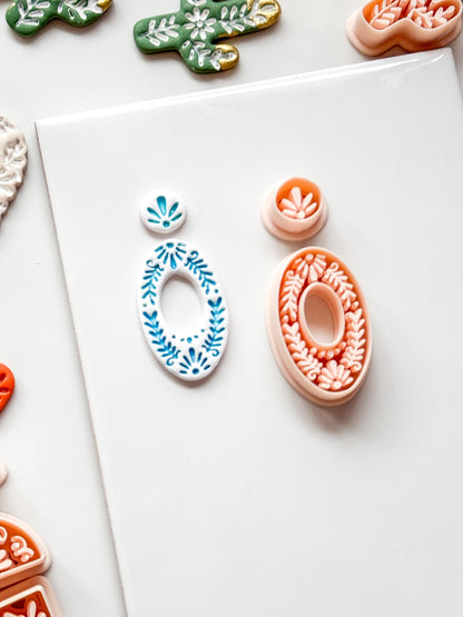 Jardín Oval Clay Cutter: Ornate Floral for Polymer Clay