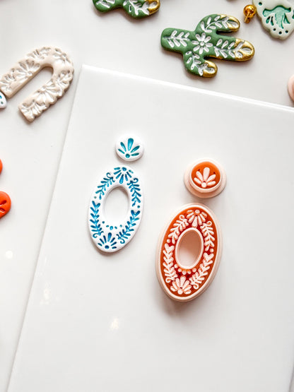 Jardín Oval Clay Cutter: Ornate Floral for Polymer Clay