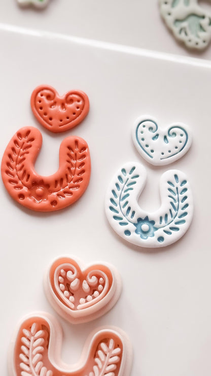 Puebla Heart Arch Clay Cutter: Floral Shape for Polymer Clay