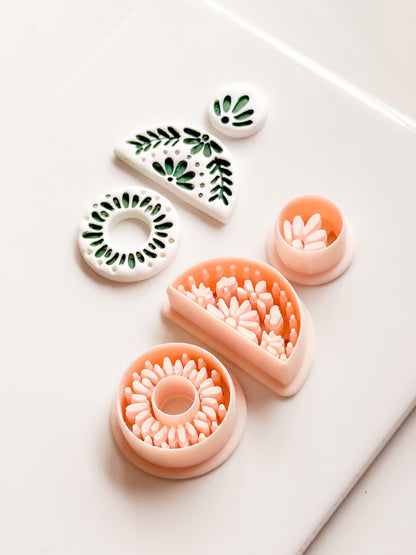 Casa Flor Cutter Set: Floral Geometric Shape for Polymer Clay