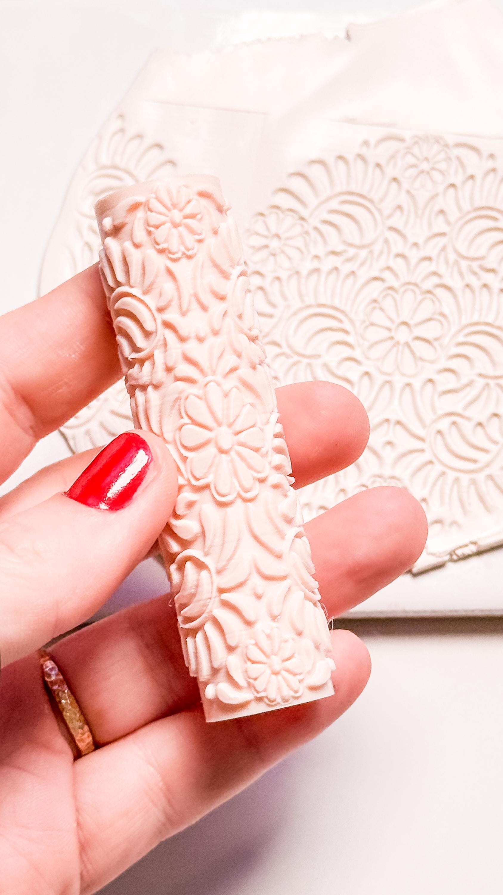 Talavera Tula Roller: Floral Texture Pin for Polymer Clay
