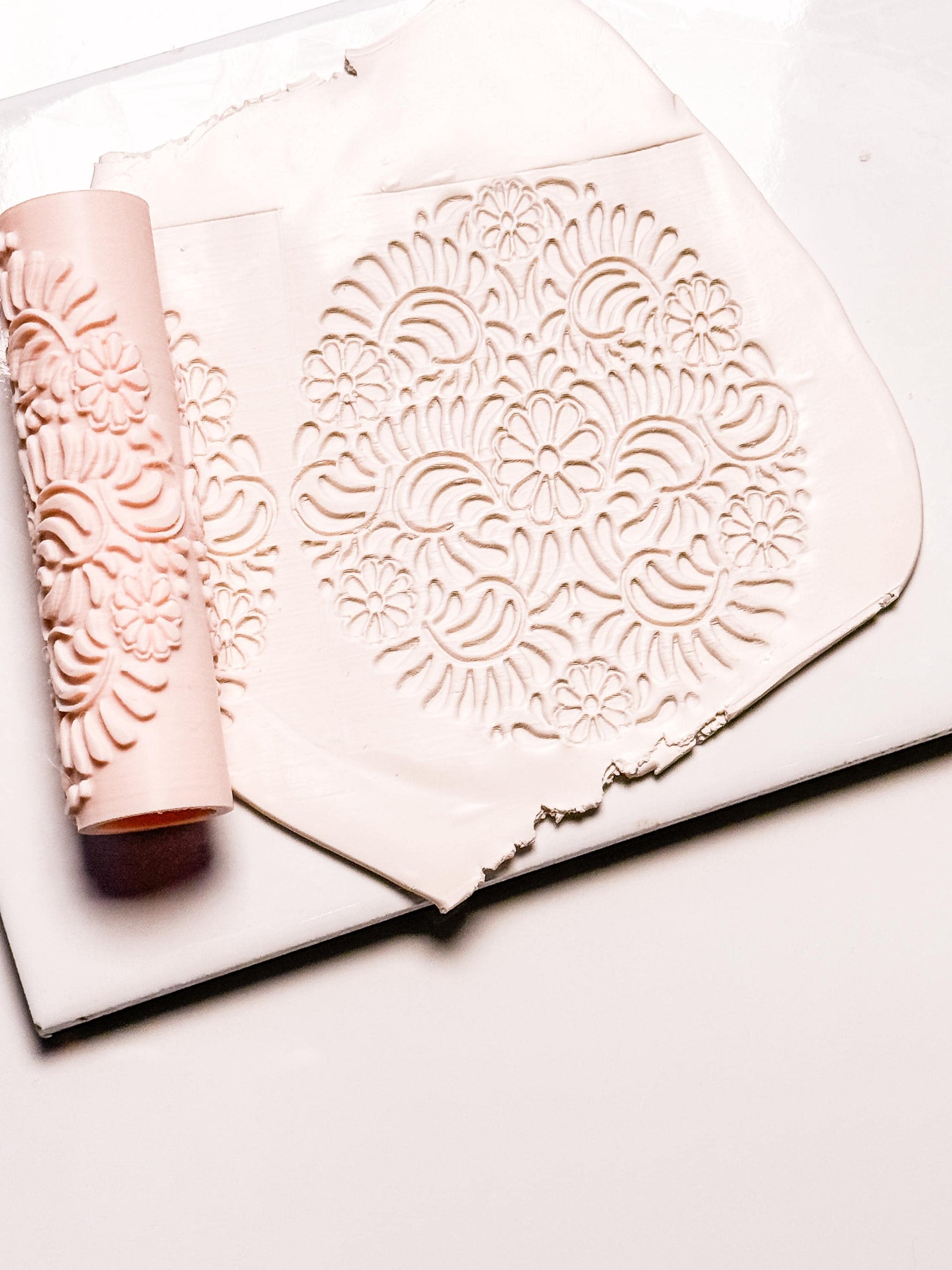 Talavera Tula Roller: Floral Texture Pin for Polymer Clay