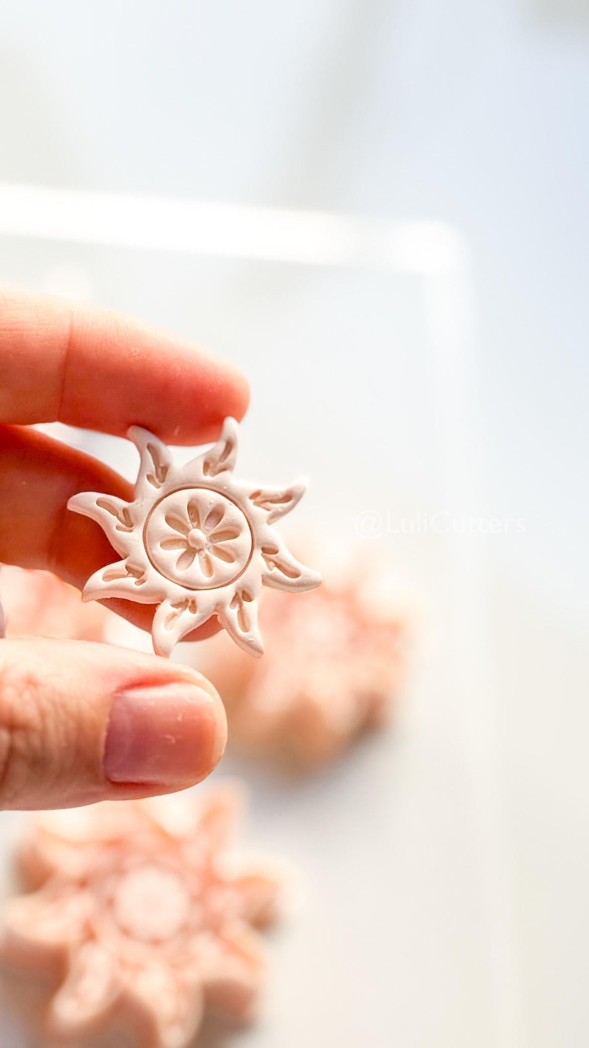 Glow Getter Cutter | Sun Flower Shape Tool for Polymer Clay