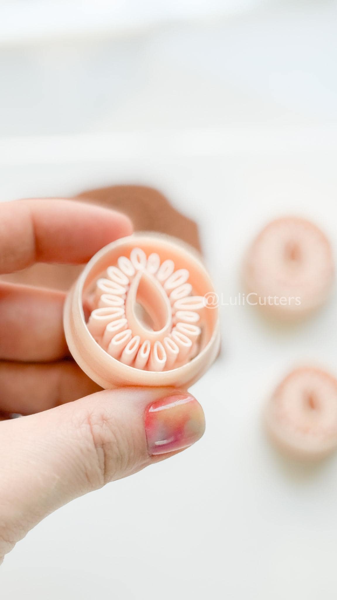 Lumi Circle Cutter : Ornamental Interchangeable Polymer Clay Cutter