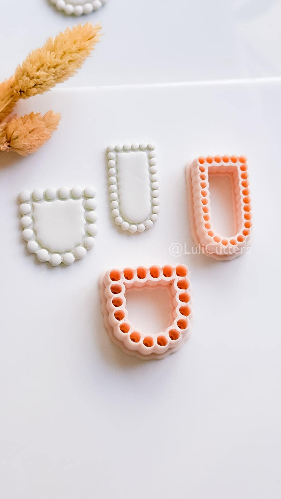 Bead Frame Cutters : Beaded Look Clay Cutter