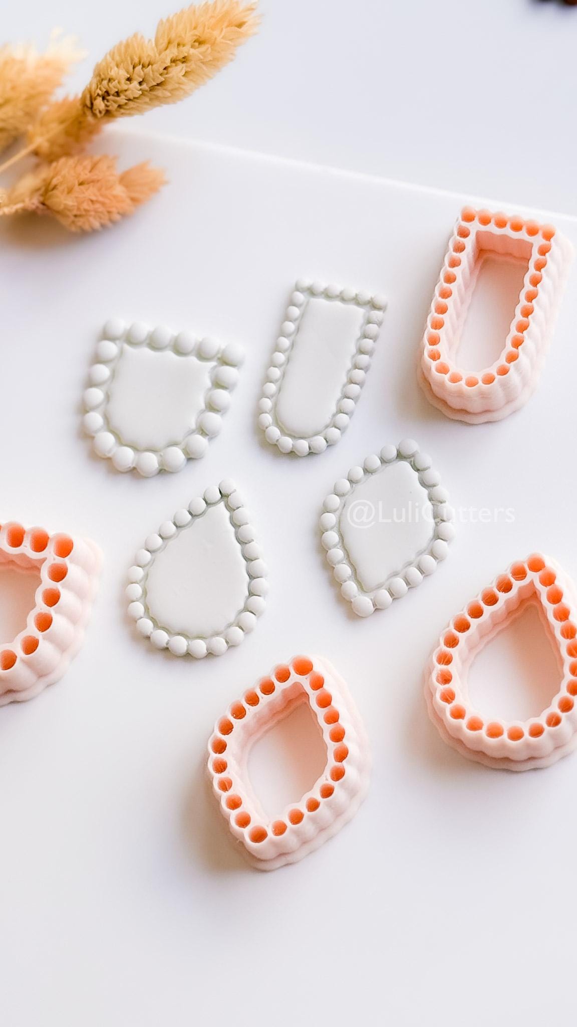 Bead Frame Cutters : Beaded Look Clay Cutter