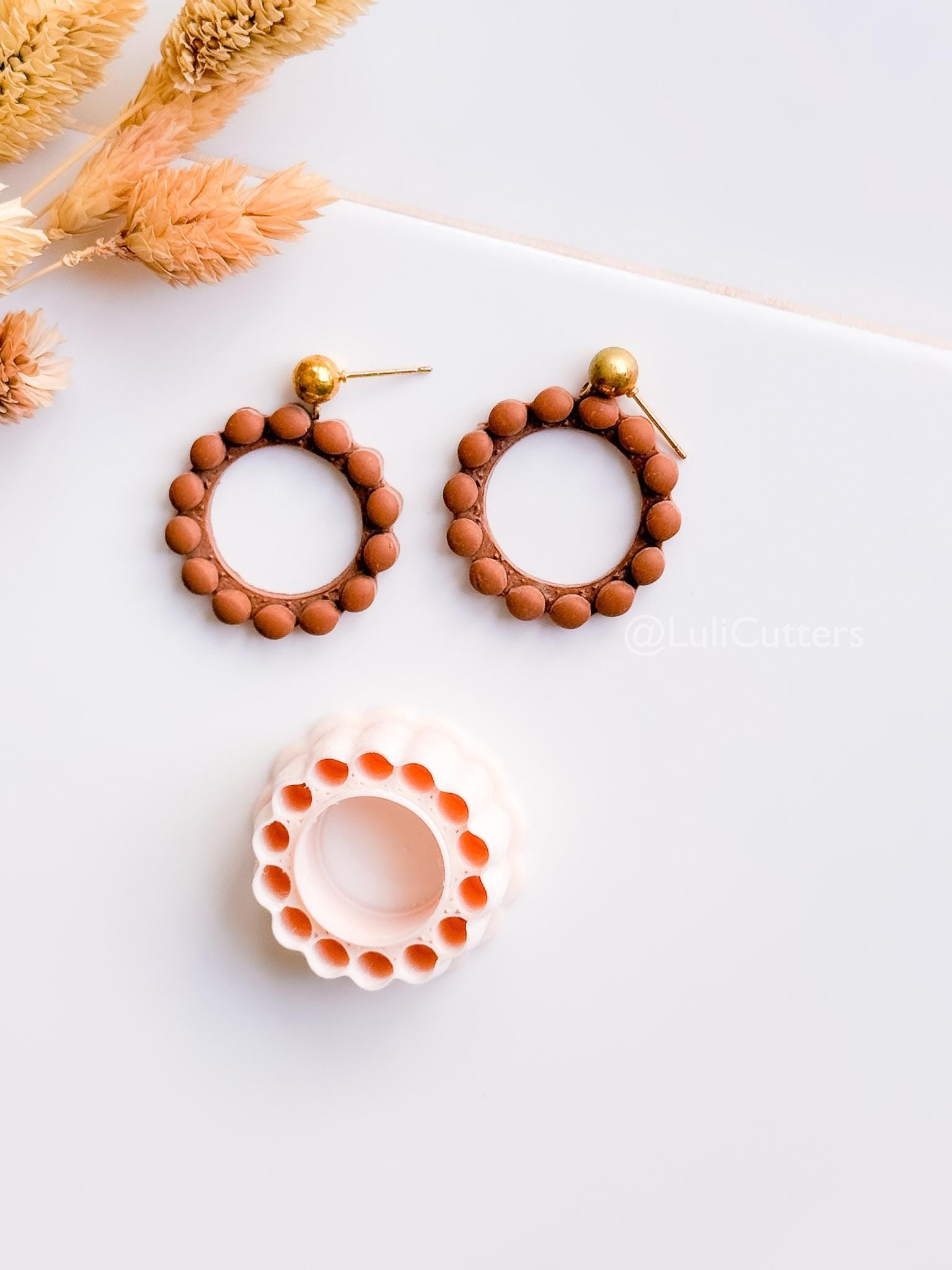 Bead Frame Circle Cutter : Beaded Look Clay Cutter