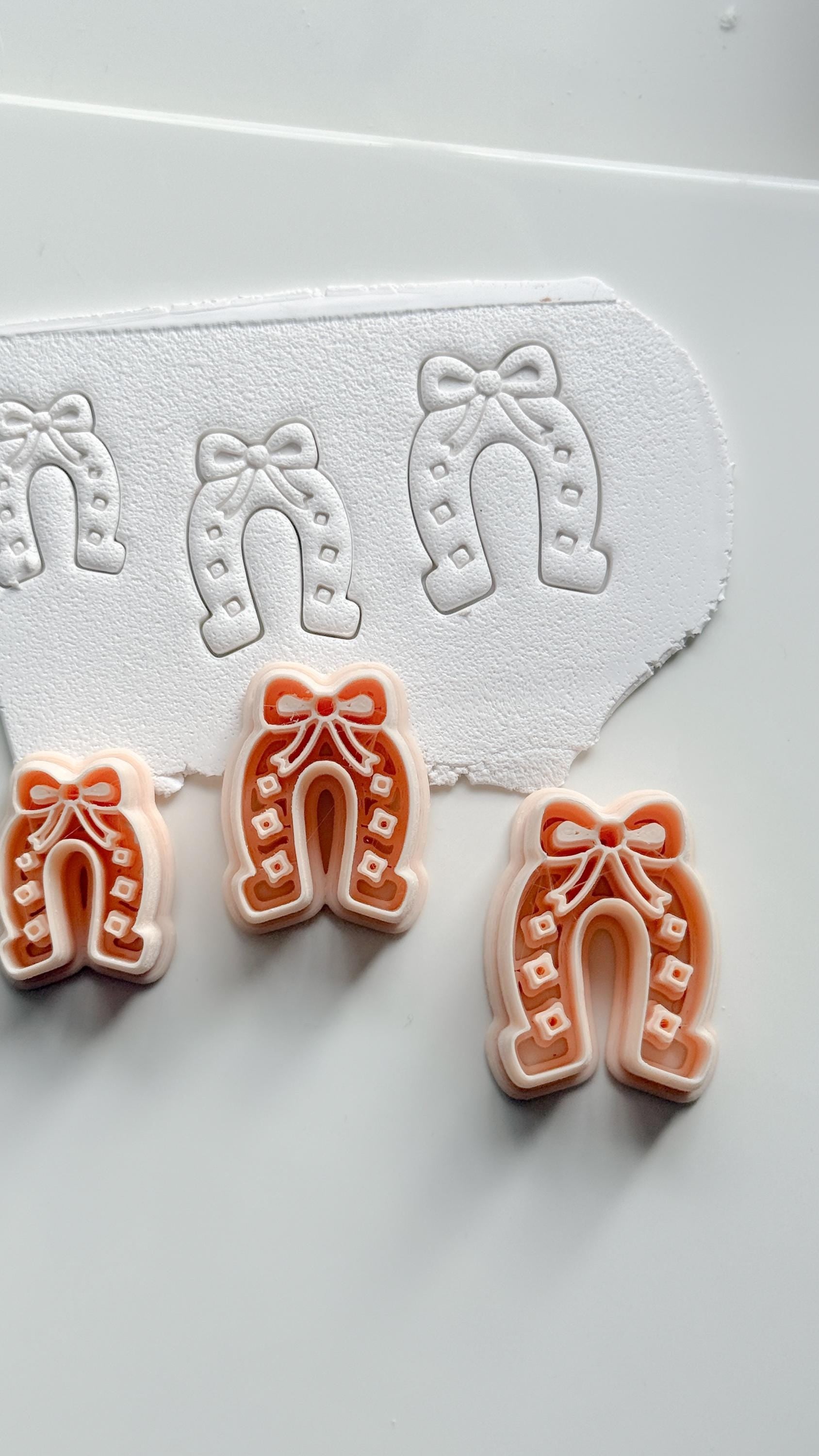 Lucky Bow Horseshoe Cutter | Western Arch Earring Shape for Polymer Clay