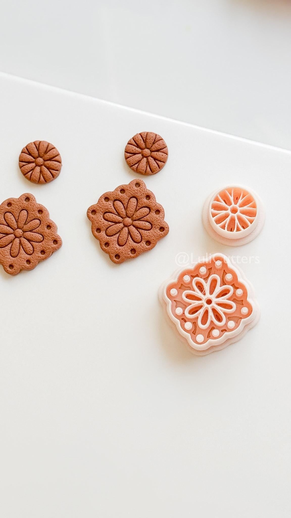 Jardin tile clay cutter: Floral Embossed Polymer Clay Earring