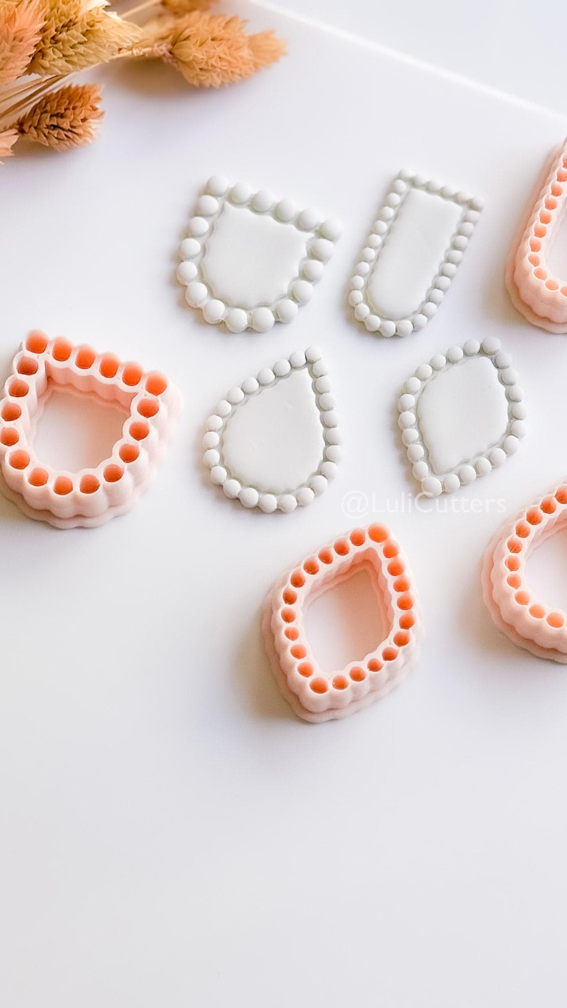 Bead Frame Cutters : Beaded Look Clay Cutter