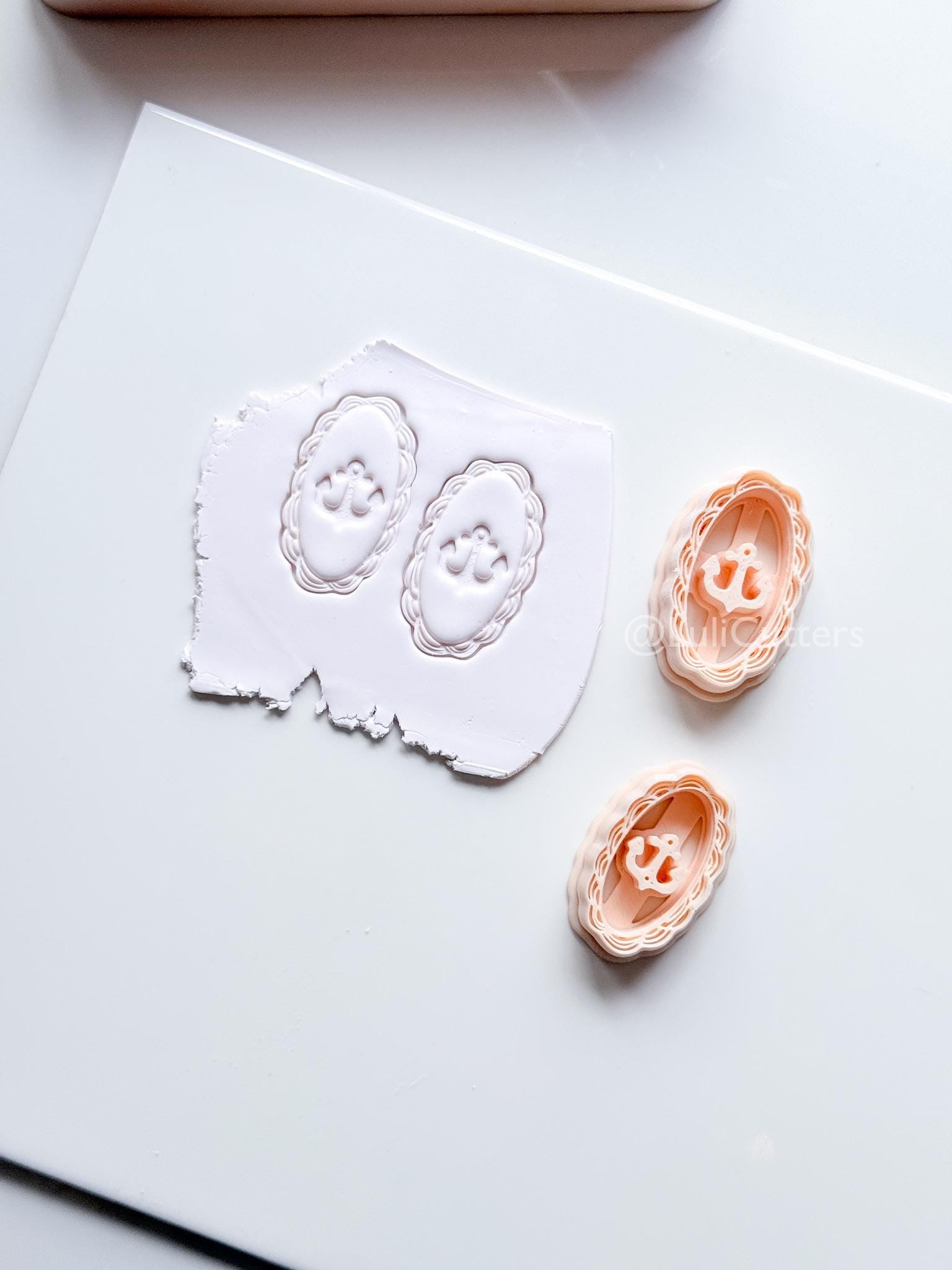 Framed Anchor Cutter: Scalloped Marine Design for Polymer Clay