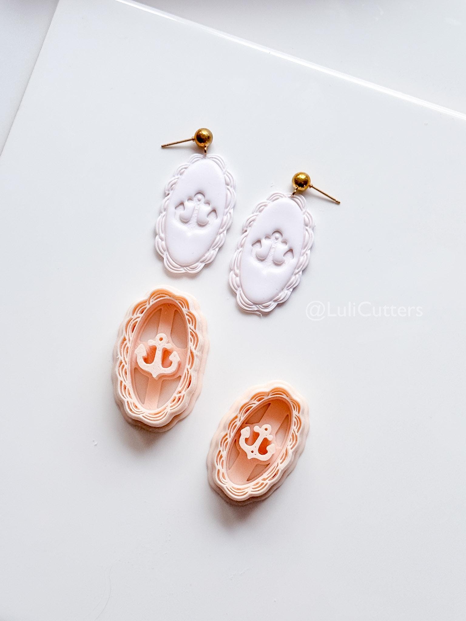 Framed Anchor Cutter: Scalloped Marine Design for Polymer Clay