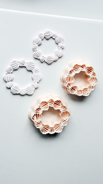 Shell Wreath Cutter: Scallop Frame for Polymer Clay