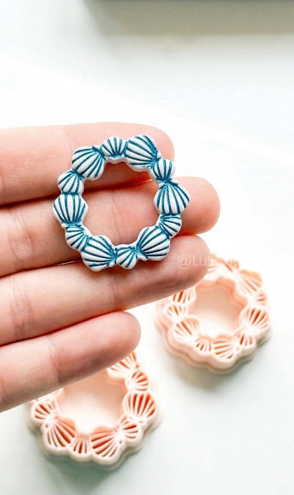 Shell Wreath Cutter: Scallop Frame for Polymer Clay
