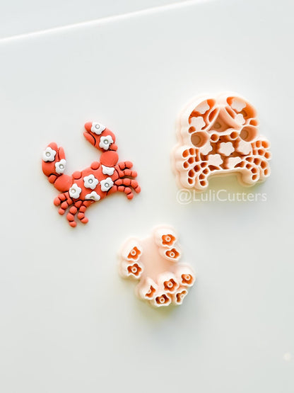 Layered Floral Crab Cutter: Intricate Flower Pattern for Polymer Clay