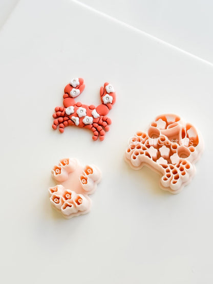 Layered Floral Crab Cutter: Intricate Flower Pattern for Polymer Clay