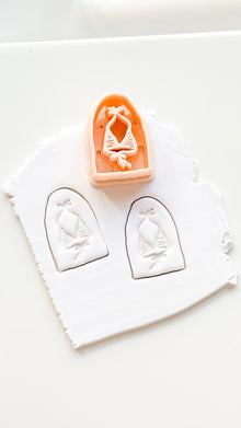 Bikini Top Cutter: Striped Swimsuit Design for Polymer Clay