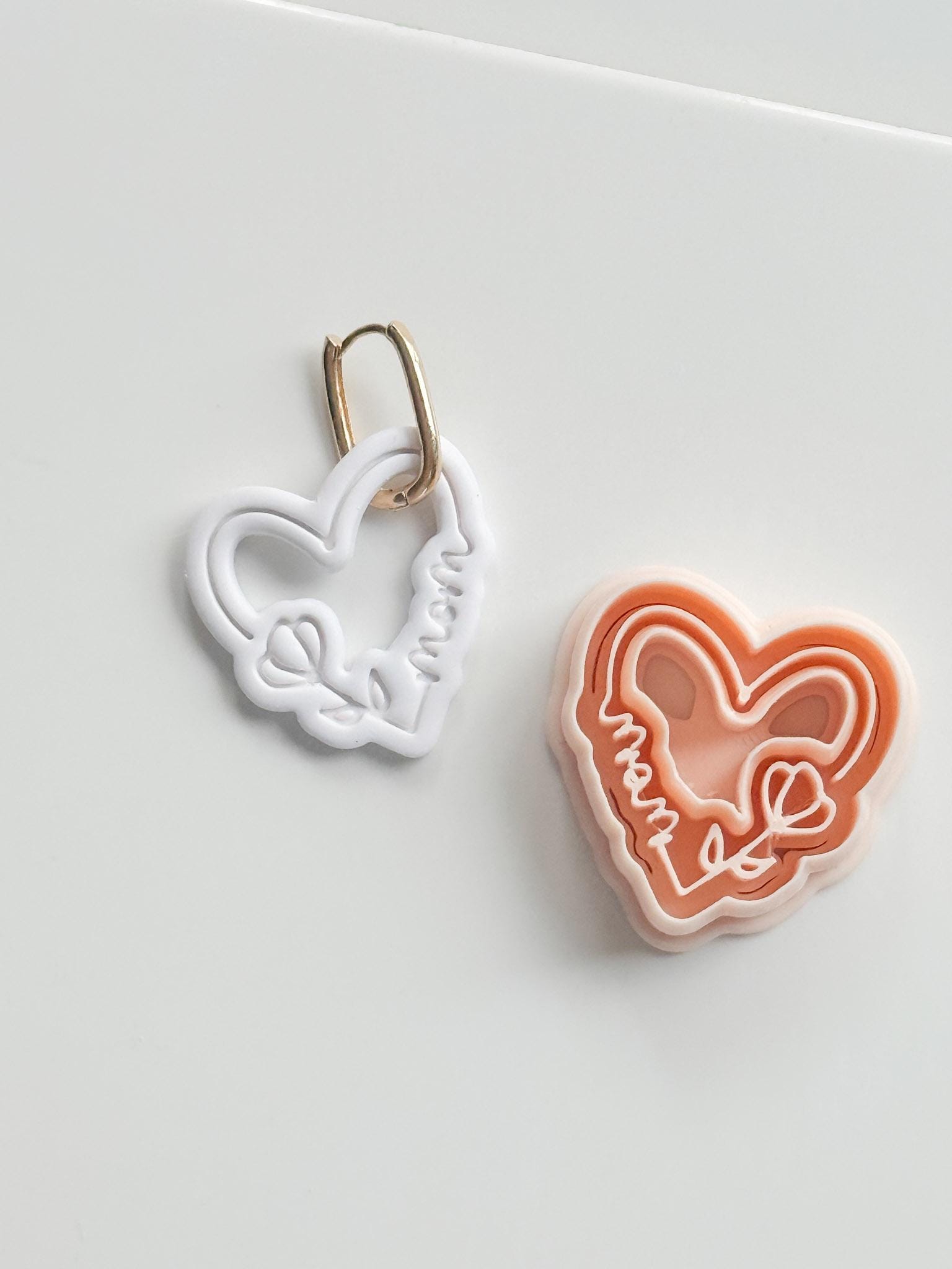 Mom Script Cutter: Heart-Shaped Design with Flower and Cursive Text for Polymer Clay
