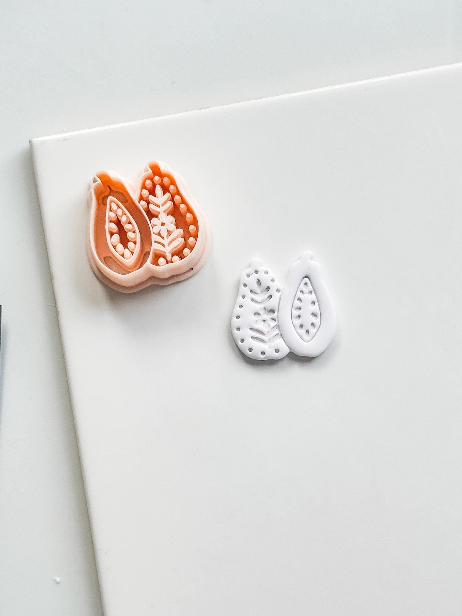 Blossom Papaya Cutter: Tropical Fruit Design for Polymer Clay