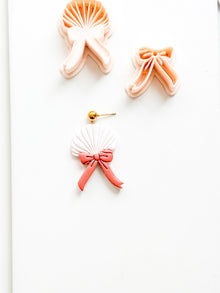 Layered Sweetheart Shell Cutter: Romantic Bow & Scallop Design for Polymer Clay