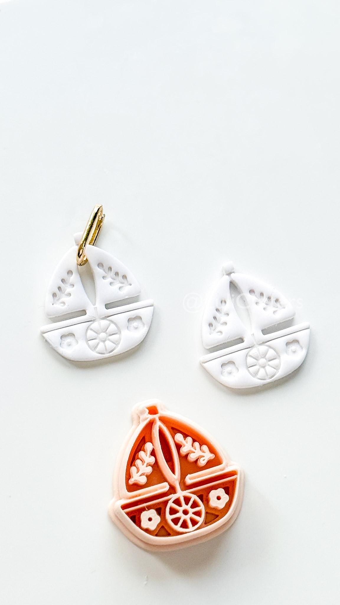 Blossom Boat Cutter: Floral Sailboat Design for Polymer Clay