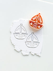 Blossom Boat Cutter: Floral Sailboat Design for Polymer Clay